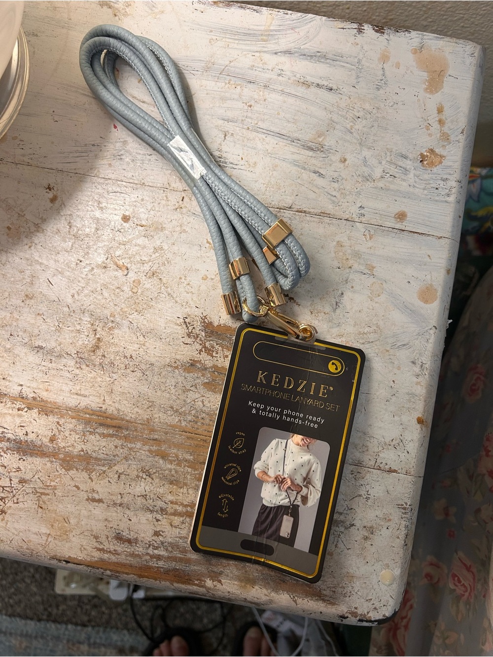 KEDZIE Light Gray Smartphone Lanyard and Card Holder